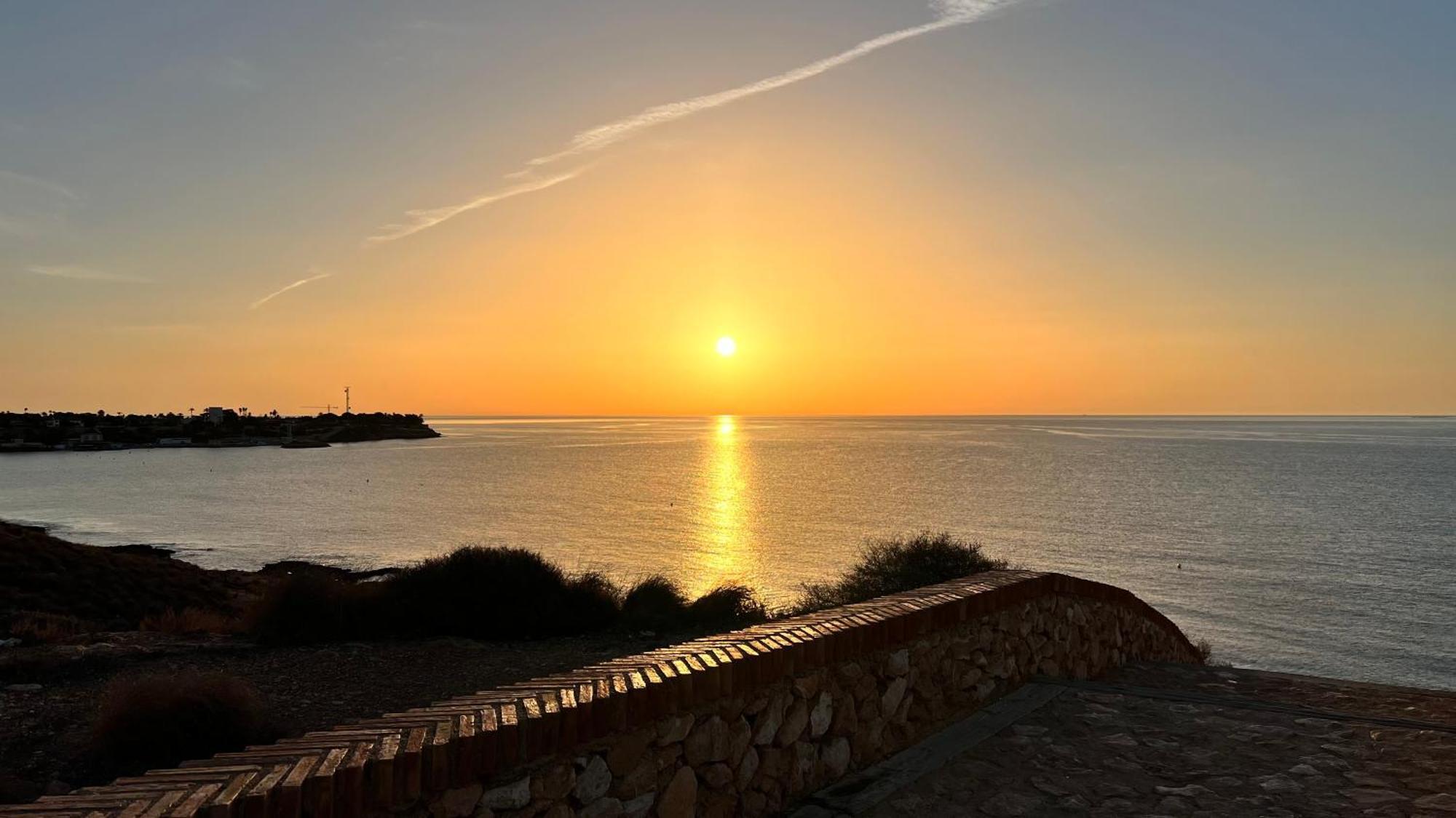 Punta Prima - Sun & Beach & Golf & Bike - Spanish South-Facing Terrace Apartment - La Recoleta - By The Sea Torrevieja Eksteriør billede